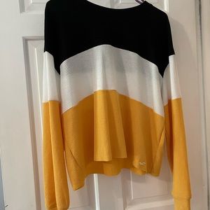 American Eagle sweater